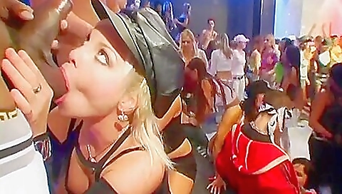 I'm going to have sex with my pussy