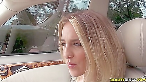 Maria's first timeosh vampire