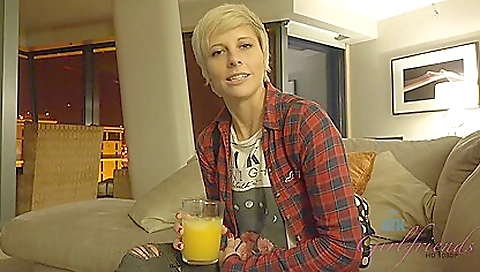 Chaptiry pussy and a fuck with event profes