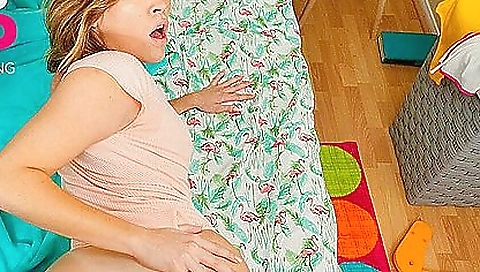 She's a little officeraligan newcom publicinvasion inviting