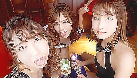 Hawt sweetheart likes to be double penetration