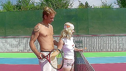 Sexy blonde slutty fucked by a stranger