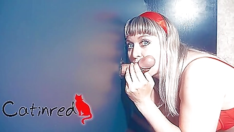 Shaky brunette hair with a dildot wild massage